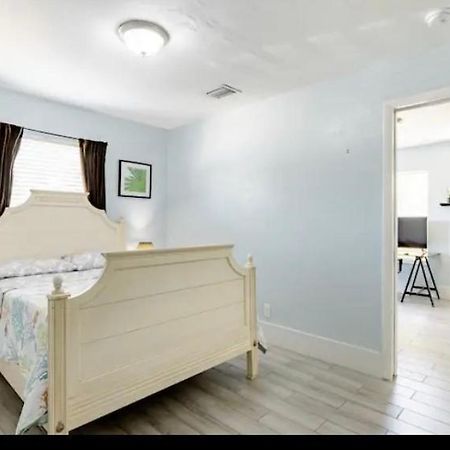 One Bedroom Apt With Private Patio Near Fort Lauderdale Beach ภายนอก รูปภาพ